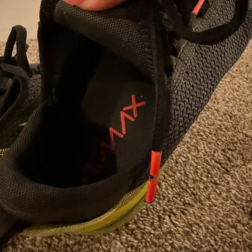 NIKE Men's Air Max 270 Neon Collection Shoes Size 10.5